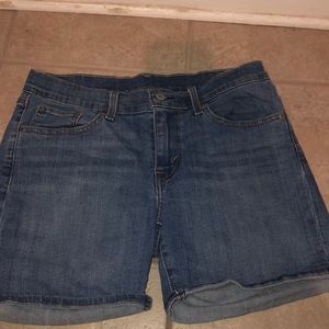 Levi’s shorts